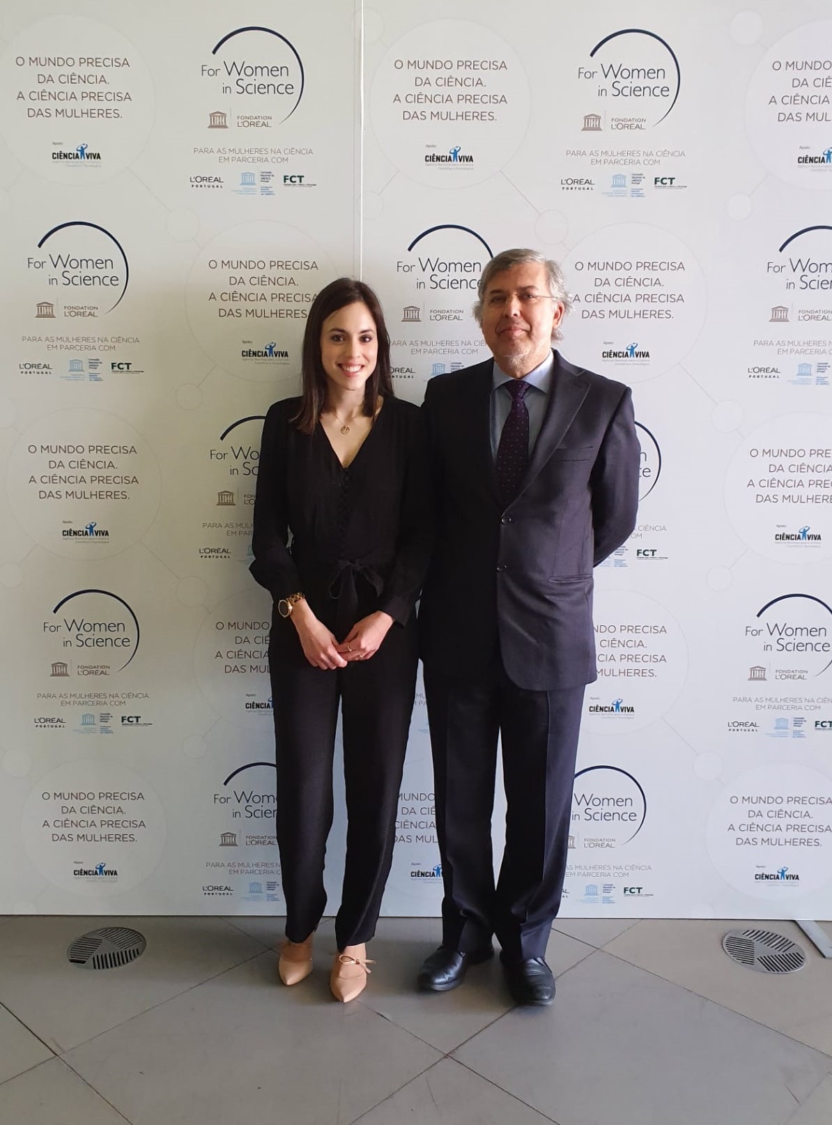 Diana Priscila Pires com o vice-reitor Eugénio Campos Ferreira 